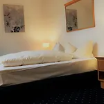 Hotel Senator 3*