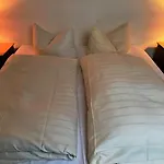 Hotel Hotel Senator 3*