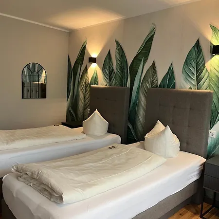 Hotel Hotel Senator 3*