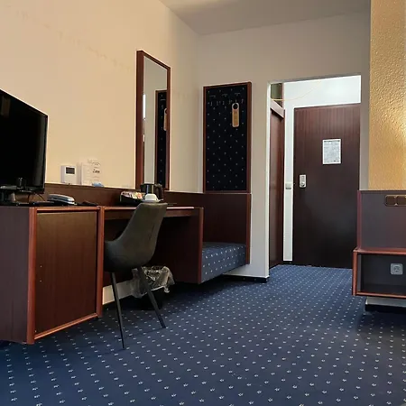 Hotel Hotel Senator 3*