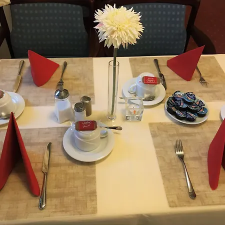 Hotel Hotel Senator 3*